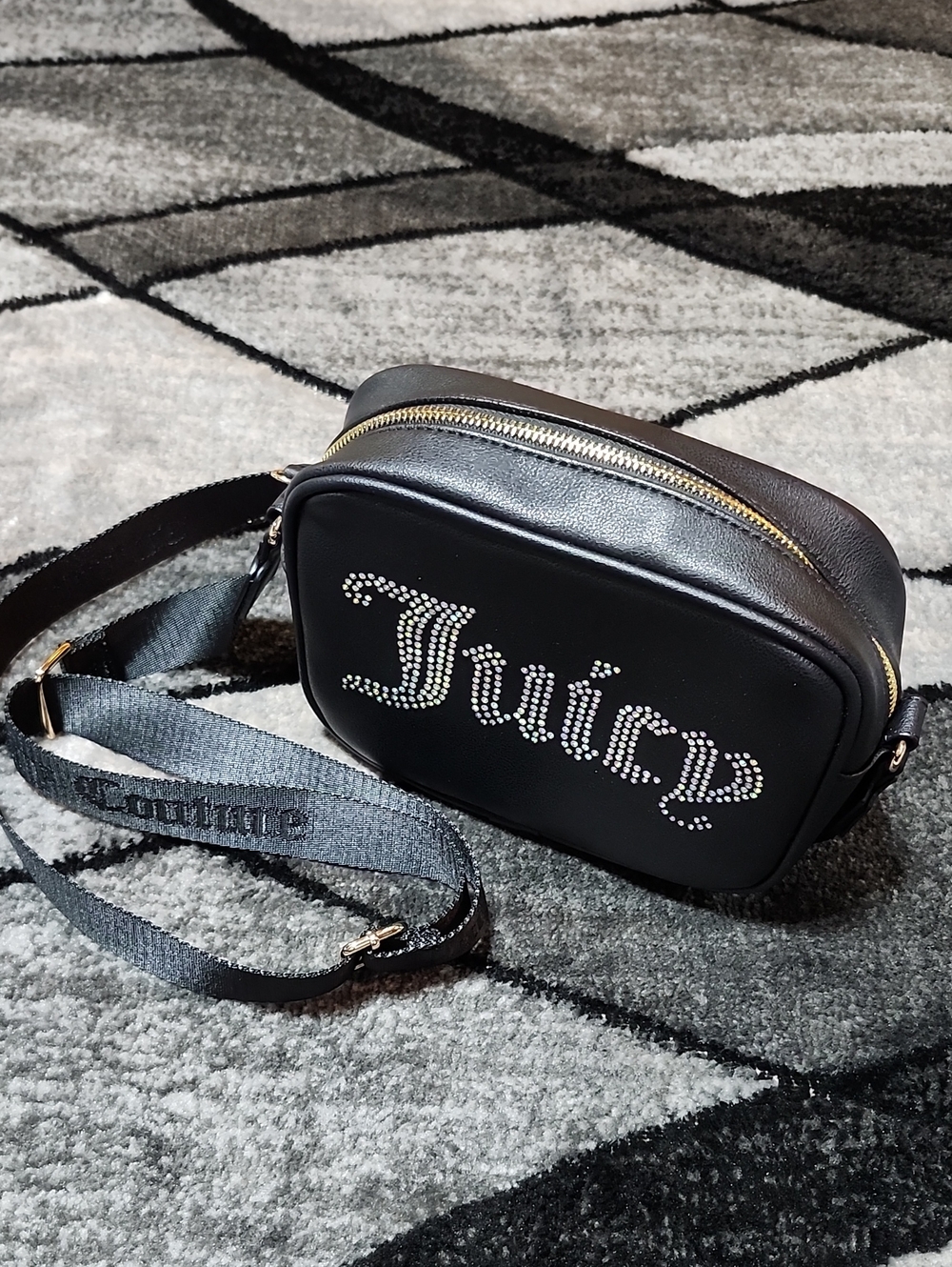 JUICY COUTURE OBSESSION BLACK FAUX-LEATHER IRIDESCENT RHINESTONE CROSSBODY BAG